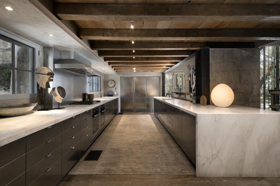 Ellen DeGeneres's Montecito flip